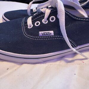 WOMEN'S VANS, NAVY BLUE, GENTLY WORN A FEW TIMES, SIZE 8 PRE OWNED